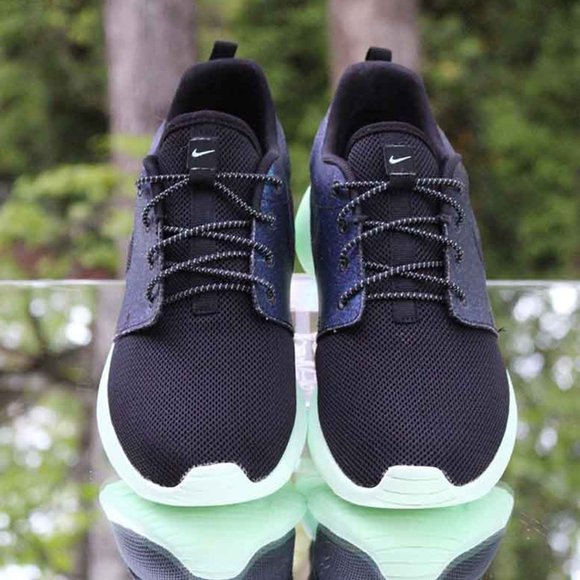 Nike Roshe One WWC QS Women’s Size 8 Teal Black Vapor 808708-303 - Picture 11 of 12